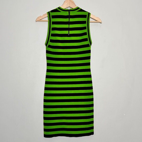 Alice + Olivia Landi Striped Bodycon Dress in Parrot Black and Lemon Grass Sz S - Picture 6 of 9